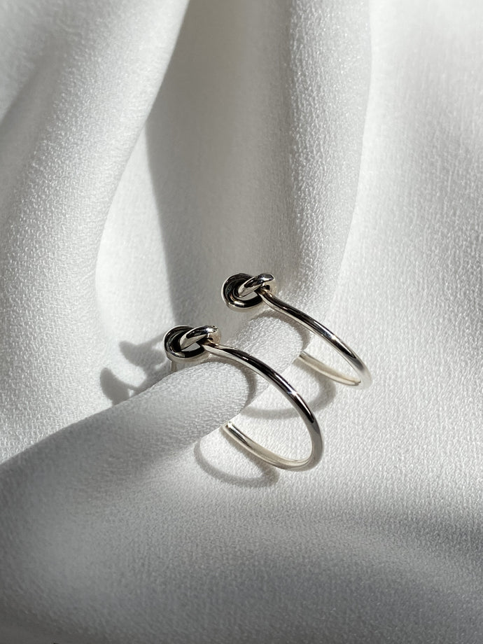 Aretes arracadas chicas nudo de plata mujer