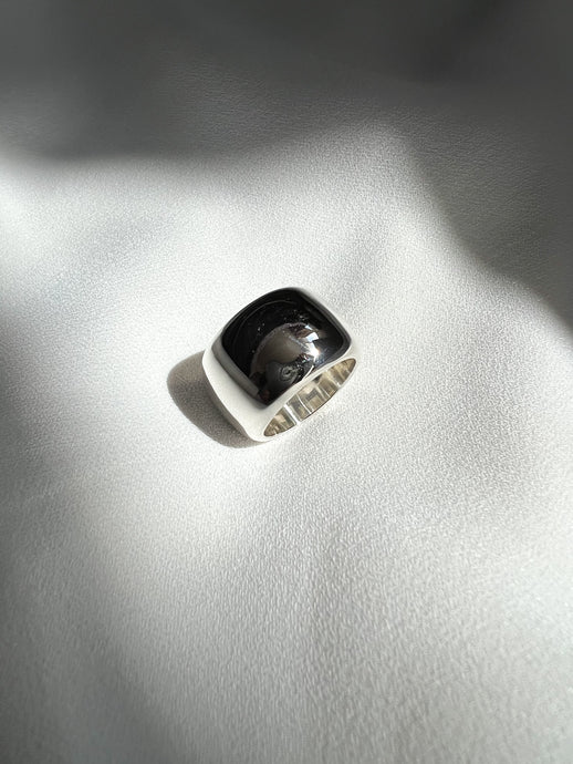 Argolla anillo ancho pesado de plata ley .925  regalo mujer