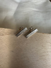 Nun, Broqueles de Plata Ley .925