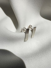 Nun, Broqueles de Plata Ley .925