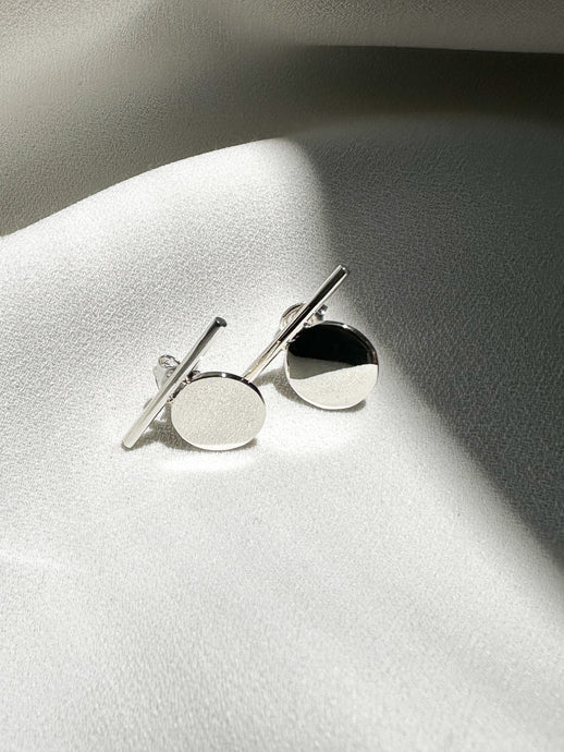 Japan, Broquel aretes de Plata Ley .925