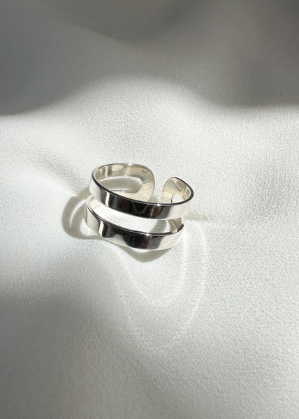 Middle, Anillo unisex pesado de Plata Ley .925 tallas 4-9 existencia