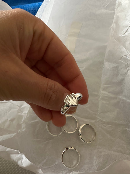 Anillo liso