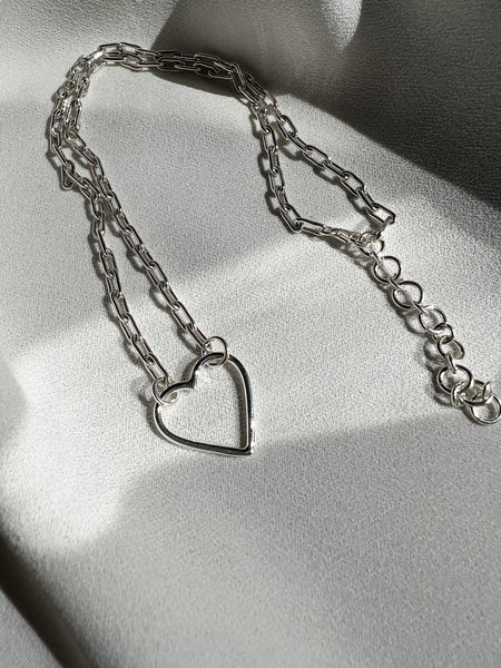 Collar choker de corazón plata mujer