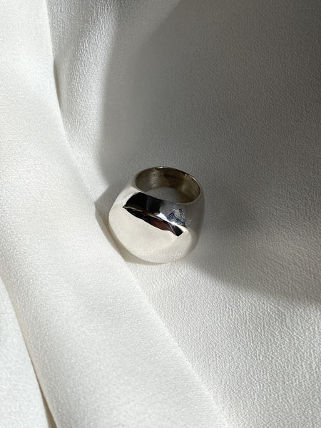 Mona, Anillo pesado de Plata Ley .925