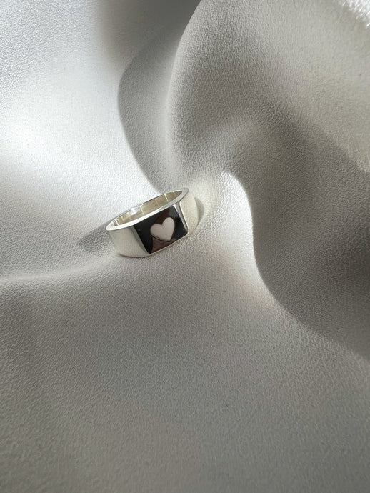 Anillo de plata ley .925 con corazón blanco frente regalo mujer