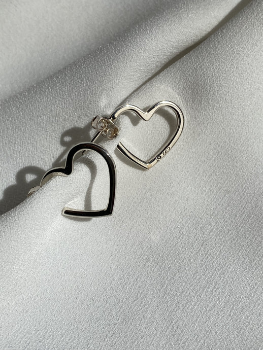 Aretes arracadas corazón chicas de plata mujer