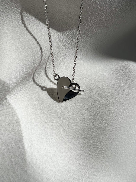 Collar de corazón plata mujer